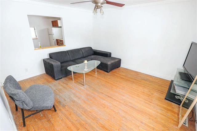 1897 Bannatyne Ave, Winnipeg, MB