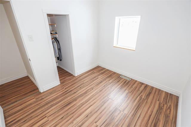 1897 Bannatyne Ave, Winnipeg, MB