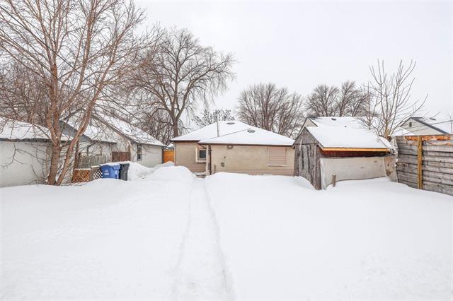 1897 Bannatyne Ave, Winnipeg, MB