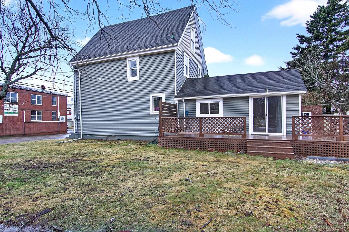 325 Notre Dame Street, Summerside, PE