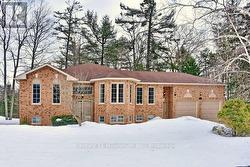 1 DOWNER CRESCENT Wasaga Beach, ON L9Z 1B9