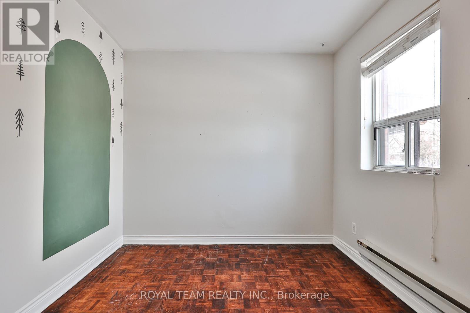 54 Maher Avenue, Toronto, ON - Indoor Photo Showing Other Room
