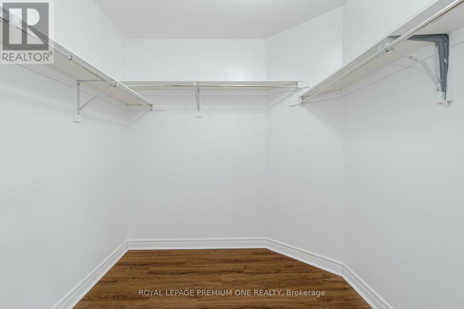 48 Devonwood Drive, Markham, ON - Indoor With Storage