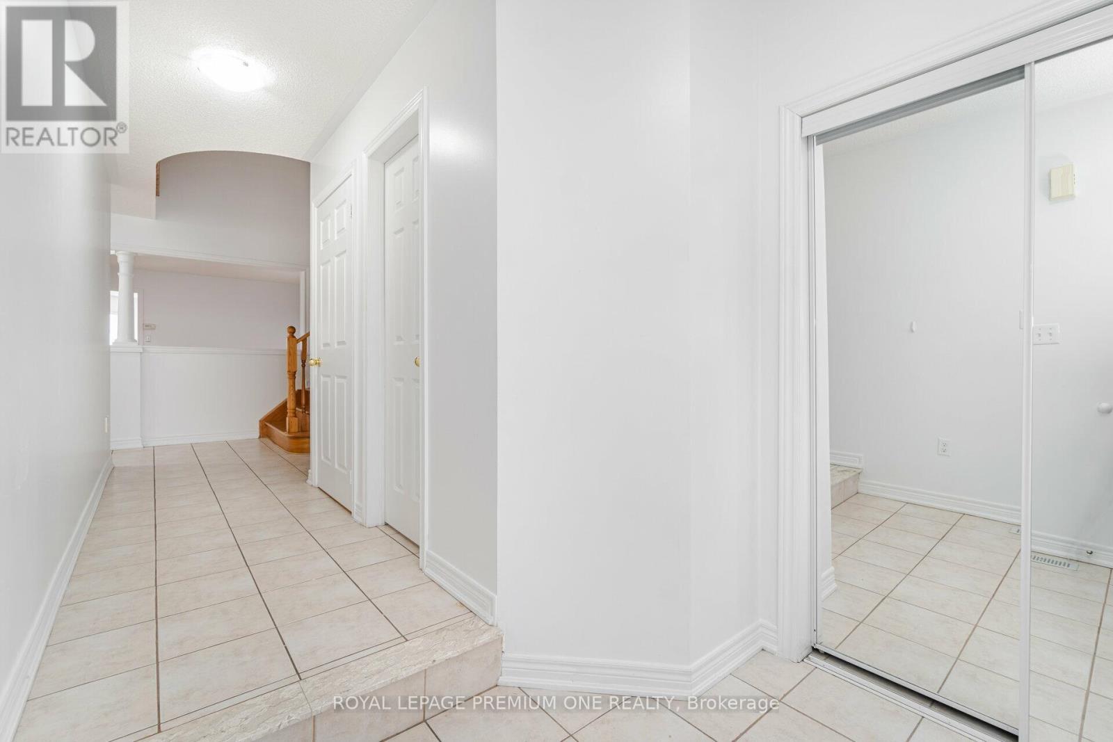 48 Devonwood Drive, Markham, ON - Indoor Photo Showing Other Room