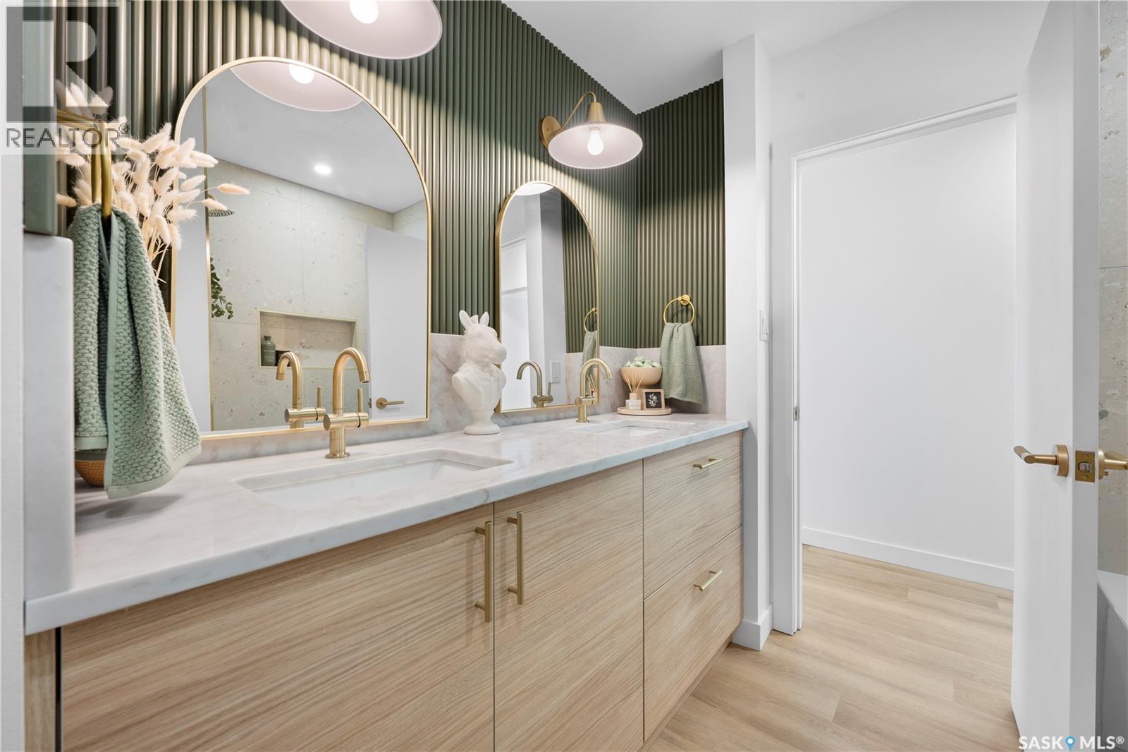 73 Tibbits Road, Regina, SK - Indoor Photo Showing Bathroom