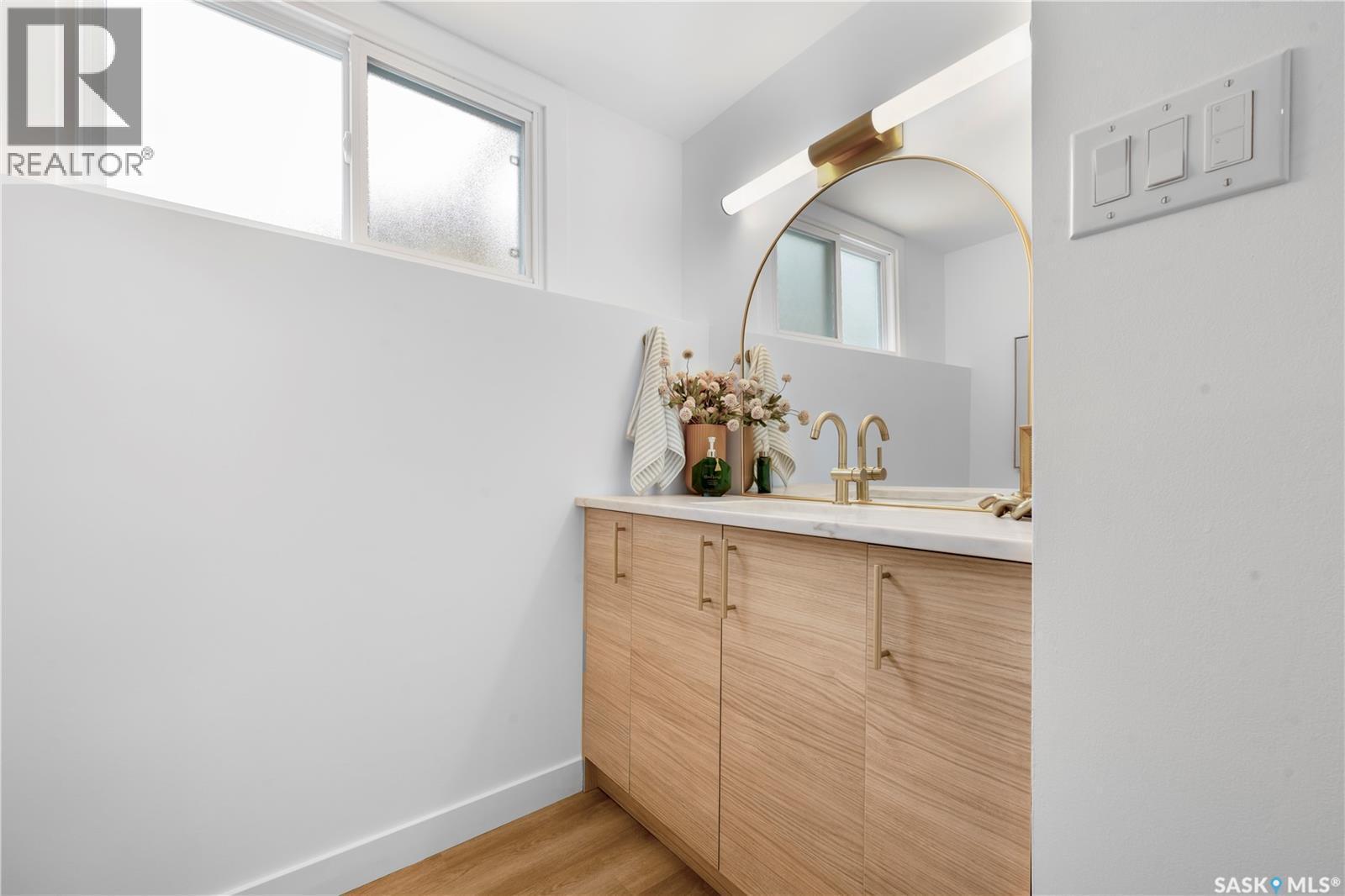 73 Tibbits Road, Regina, SK - Indoor