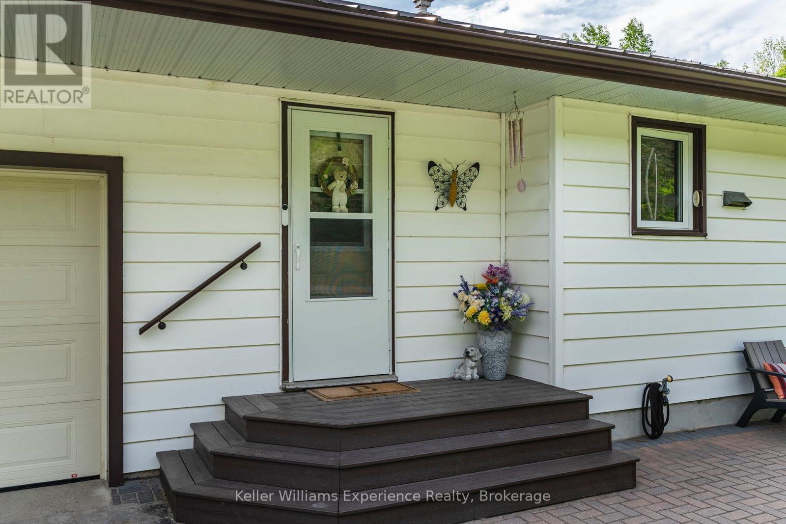 450 Concession 11 Road E, Tiny, ON - Outdoor With Exterior