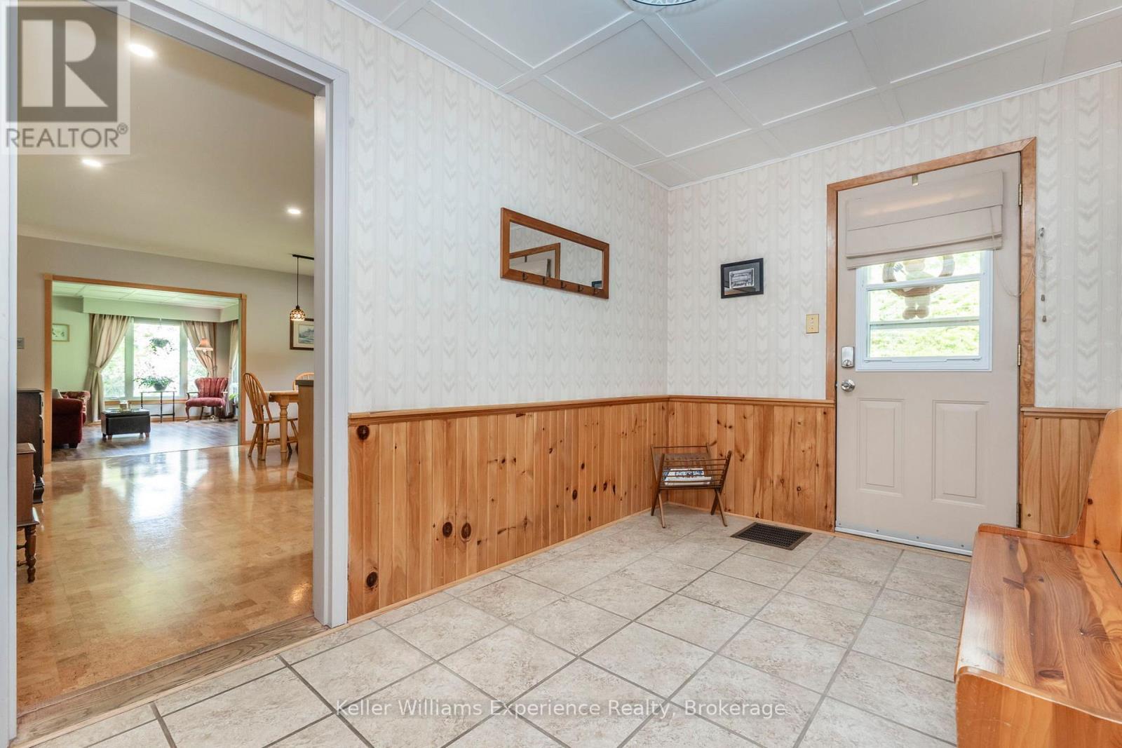 450 Concession 11 Road E, Tiny, ON - Indoor Photo Showing Other Room