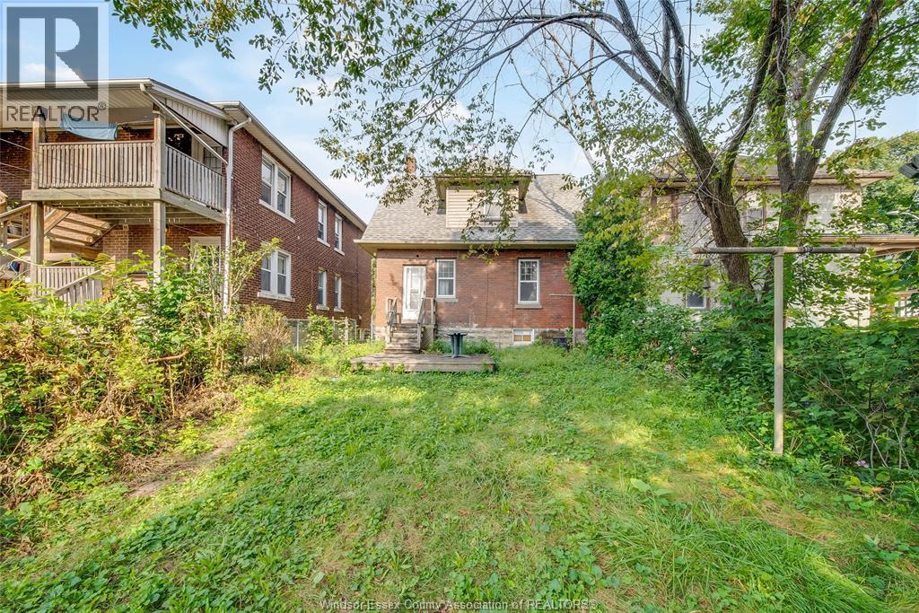 3245 Baby Street, Windsor, ON - Outdoor