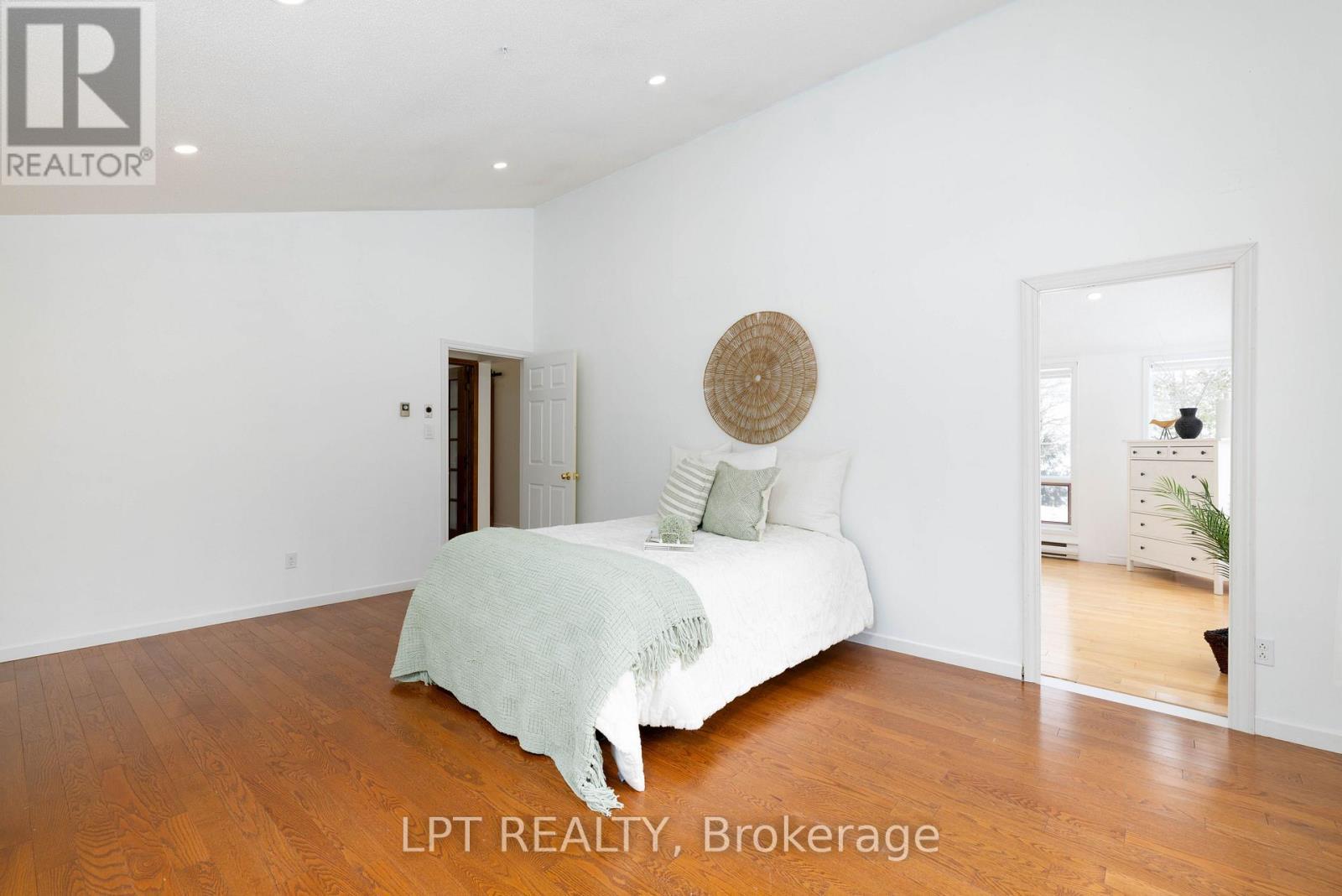 2nd Bedroom - 50 Concession Rd 2 W, Tiny, ON - Indoor Photo Showing Bedroom