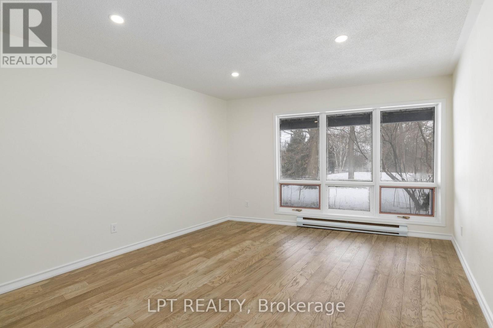 5th Bedroom - 50 Concession Rd 2 W, Tiny, ON - Indoor Photo Showing Other Room