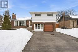 724 WESTDALE STREET Oshawa, ON L1J 5B7