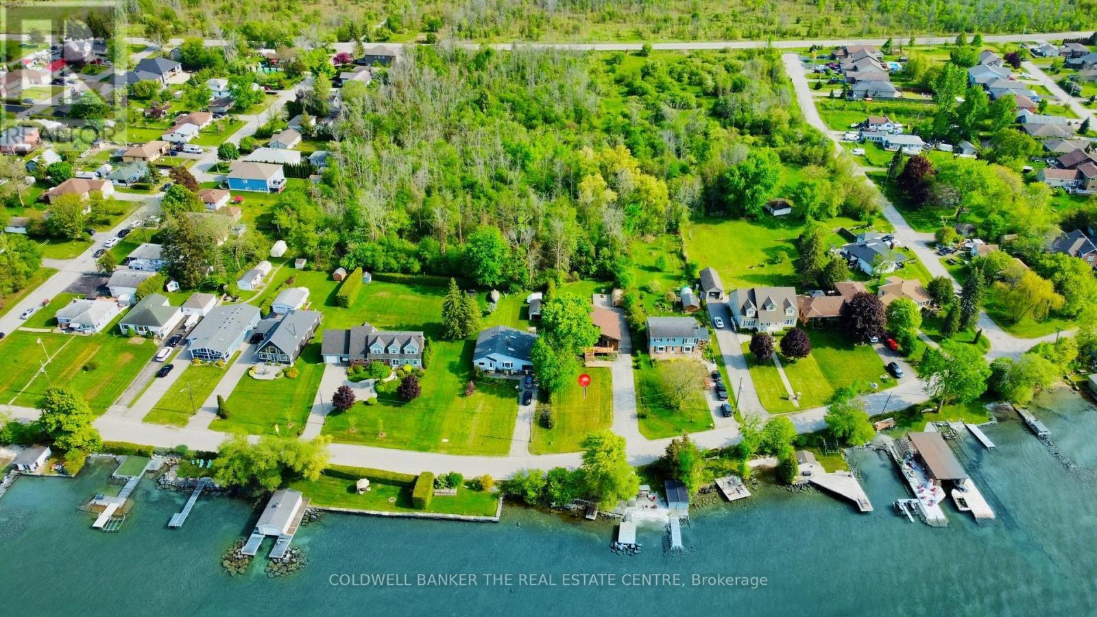 33 Lake Drive E, Georgina, ON - Outdoor With Body Of Water With View
