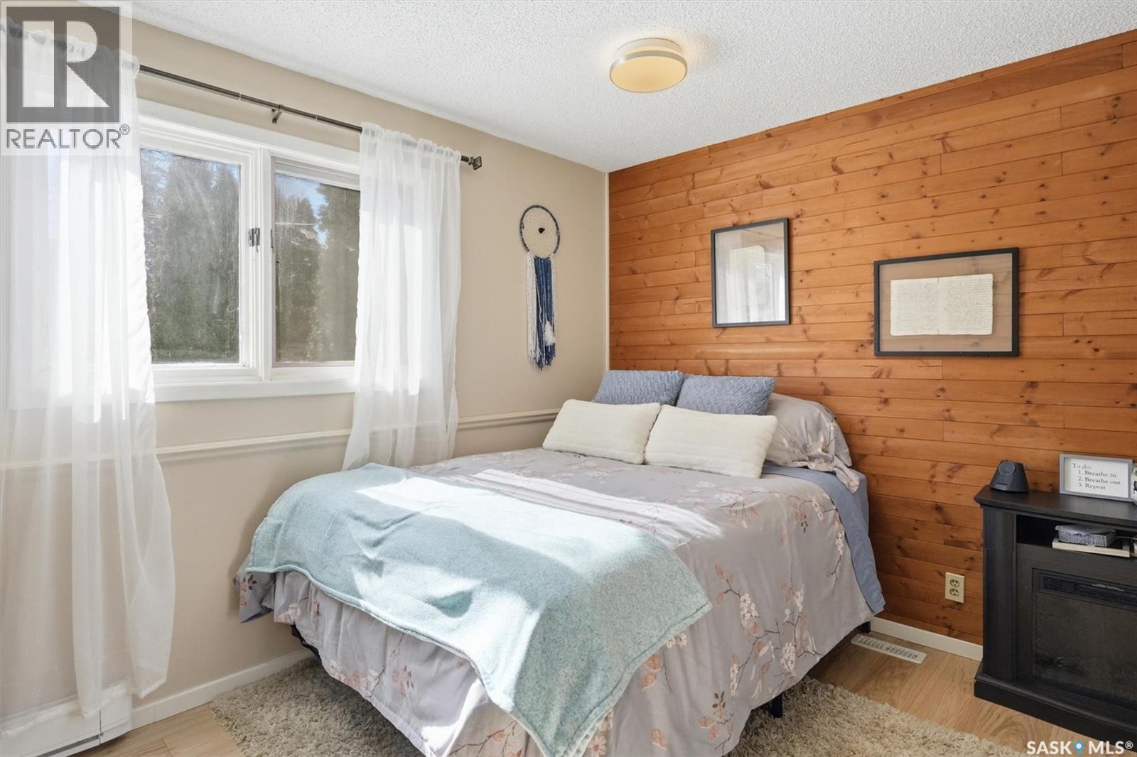 2722 Jarvis Drive, Saskatoon, SK - Indoor Photo Showing Bedroom