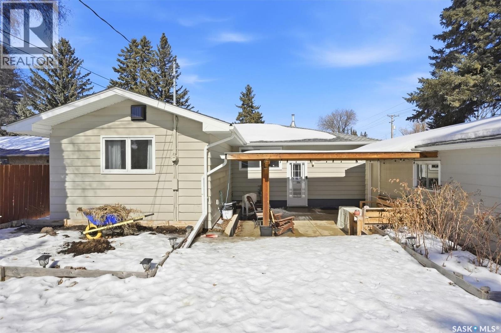 2722 Jarvis Drive, Saskatoon, SK - Outdoor