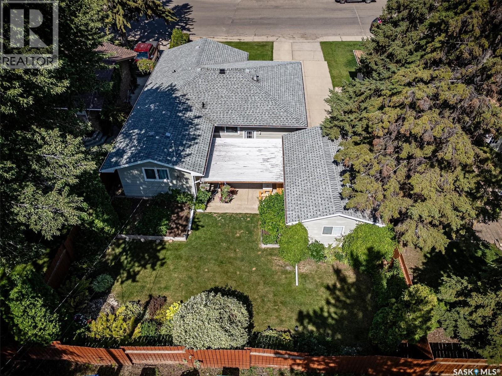 2722 Jarvis Drive, Saskatoon, SK - Outdoor