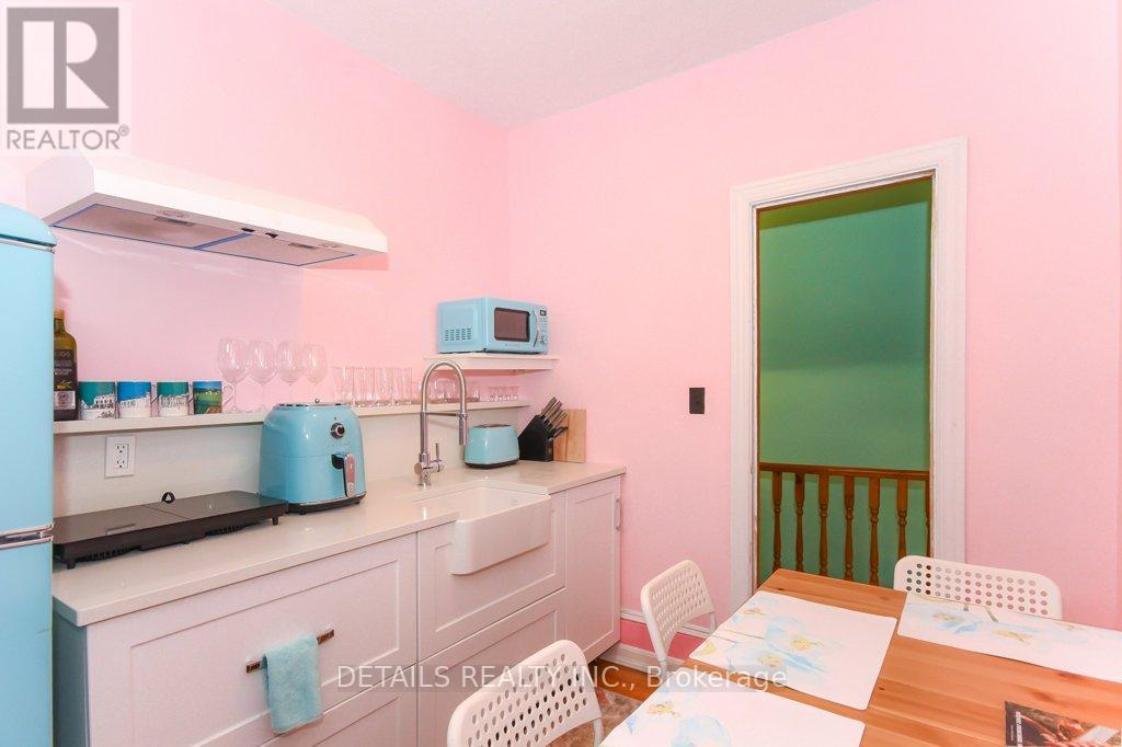 19 Gould Street, Ottawa, ON - Indoor