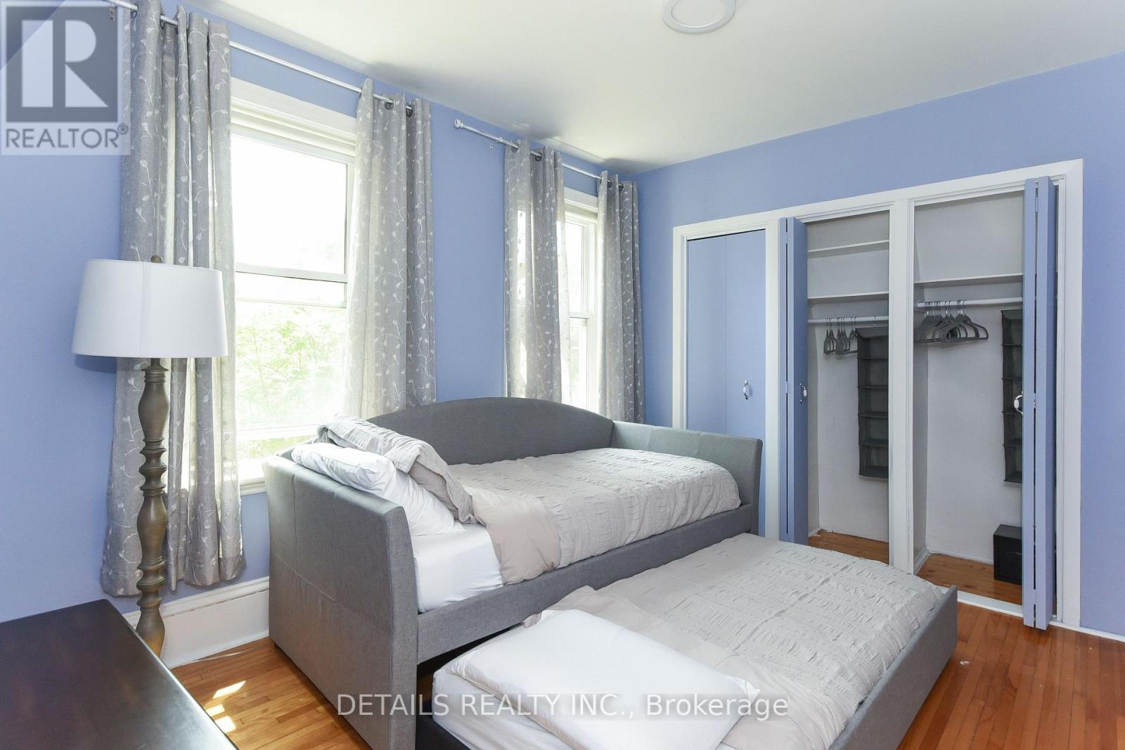 19 Gould Street, Ottawa, ON - Indoor Photo Showing Bedroom