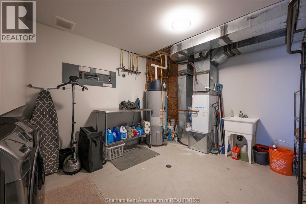 2 Riverview Drive, Chatham, ON - Indoor Photo Showing Basement