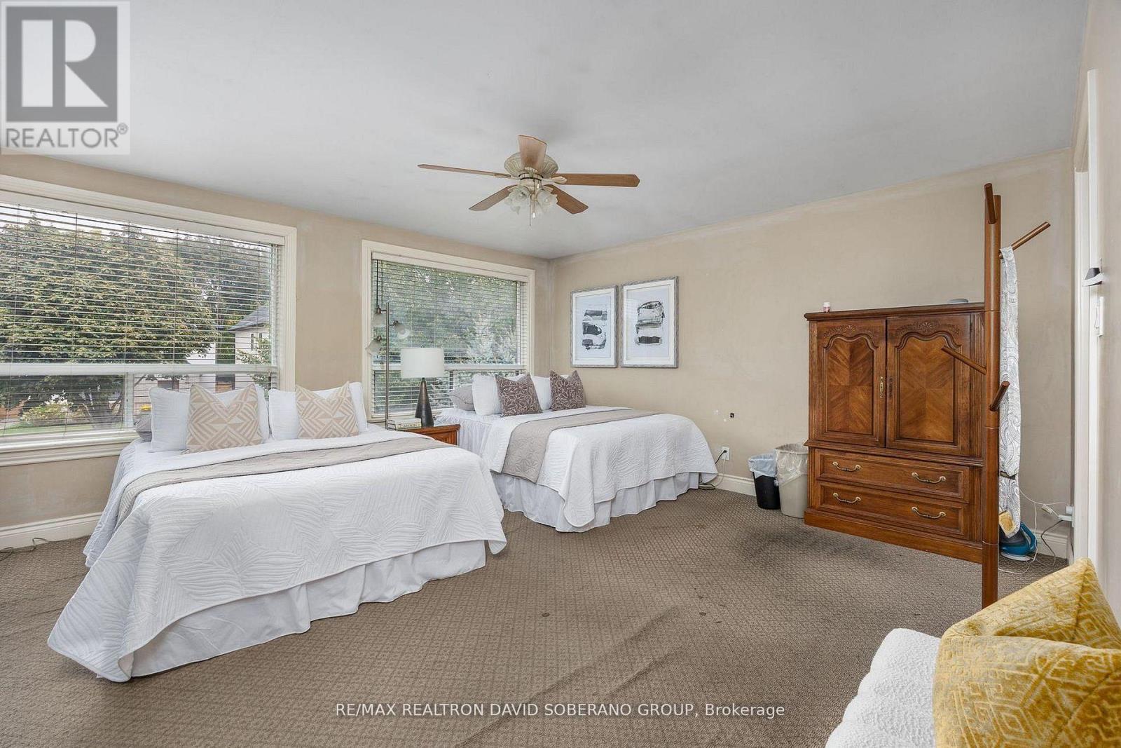 89 Allingham Gardens, Toronto, ON - Indoor Photo Showing Bedroom