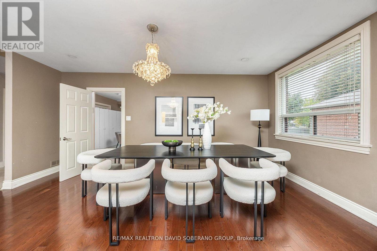 89 Allingham Gardens, Toronto, ON - Indoor Photo Showing Dining Room
