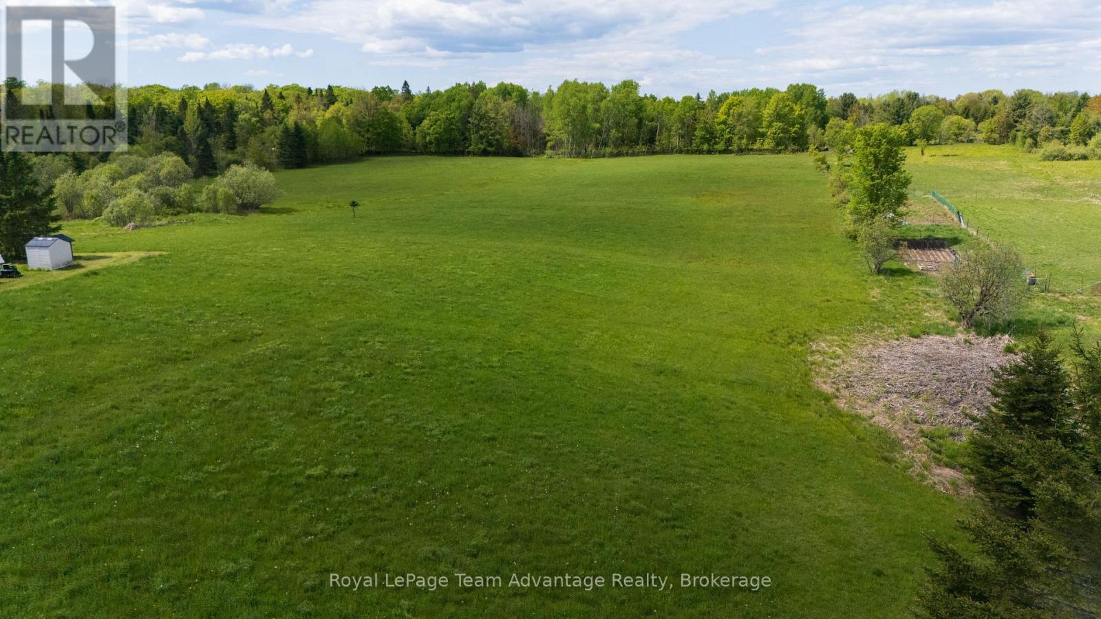 13 Lakeside Drive, Mckellar, ON
