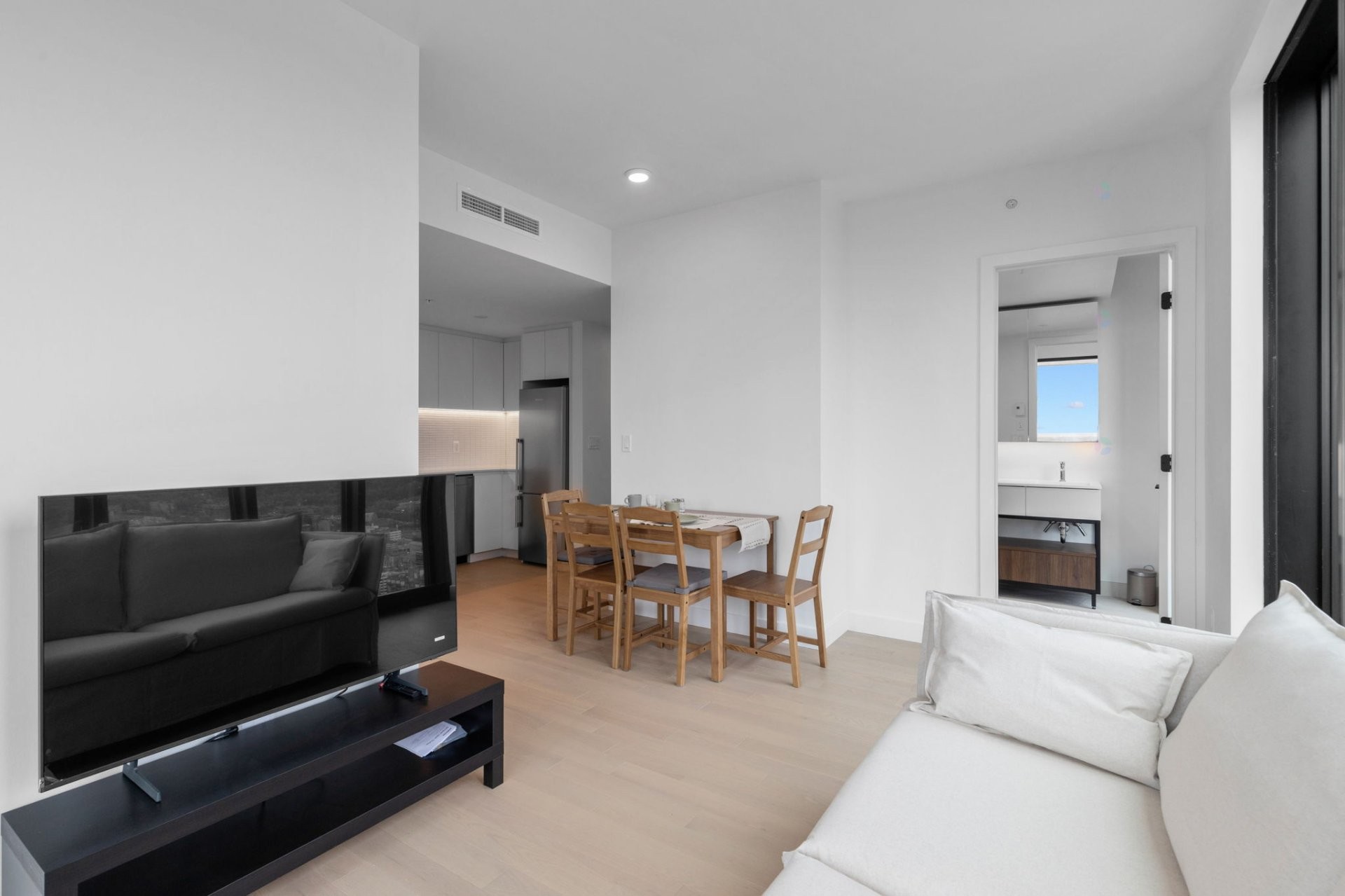 Salle à manger - 5324-1210 Rue Jeanne-Mance, Montréal (Ville-Marie), QC - Indoor