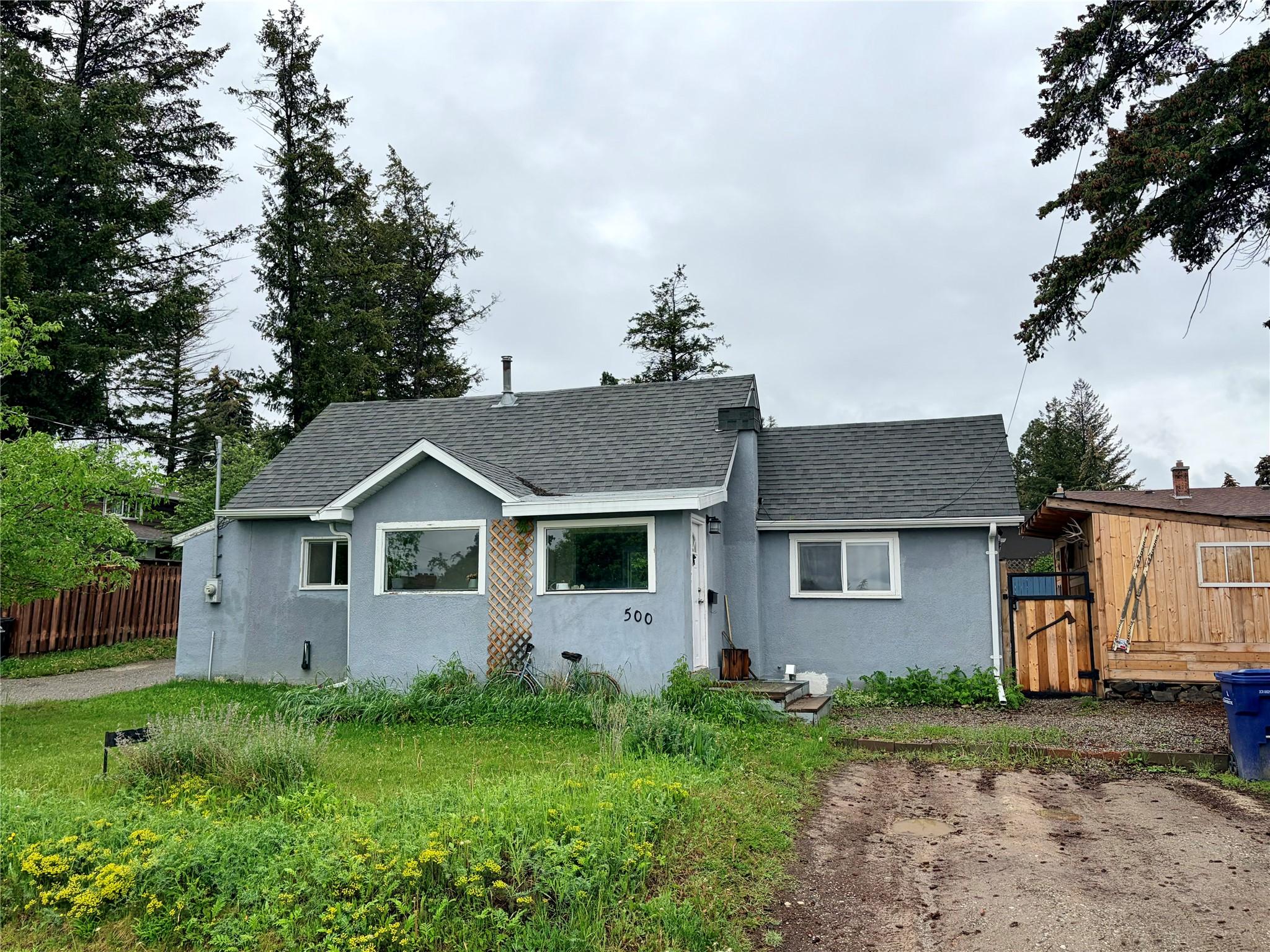 500 13Th Avenue, Cranbrook, BC - Outdoor