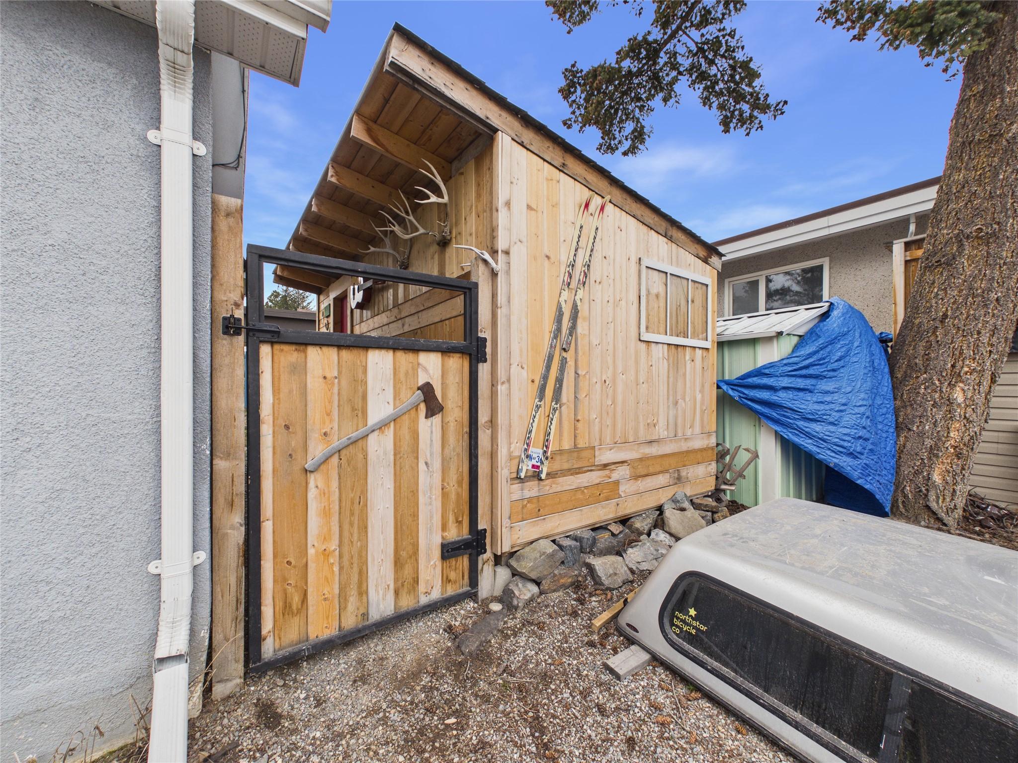 500 13Th Avenue, Cranbrook, BC - Outdoor With Exterior