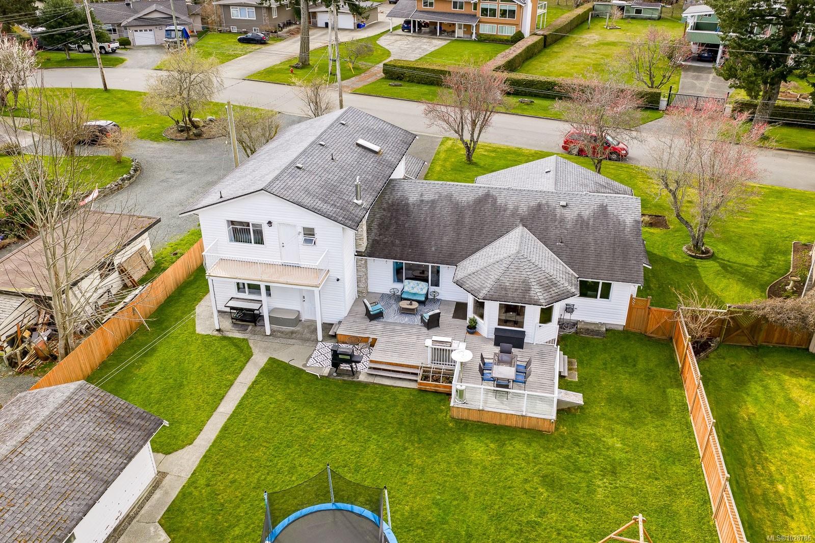 150 Barlow Rd, Campbell River, BC