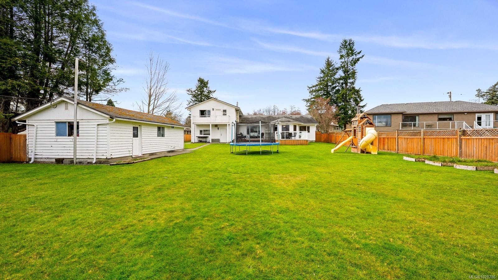 150 Barlow Rd, Campbell River, BC