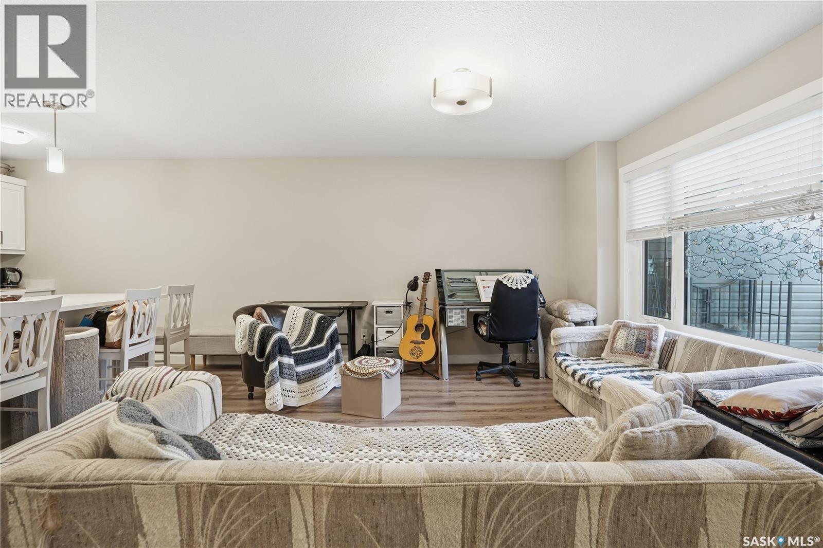 3451 Elgaard Drive, Regina, SK - Indoor