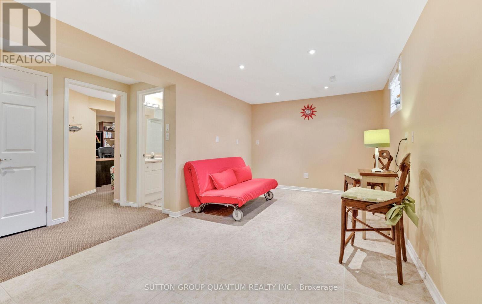 2113 Folkway Drive, Mississauga, ON - Indoor Photo Showing Other Room