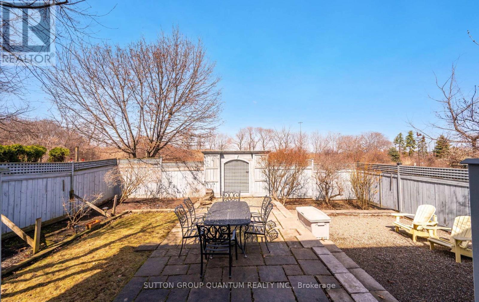 2113 Folkway Drive, Mississauga, ON - Outdoor With Deck Patio Veranda