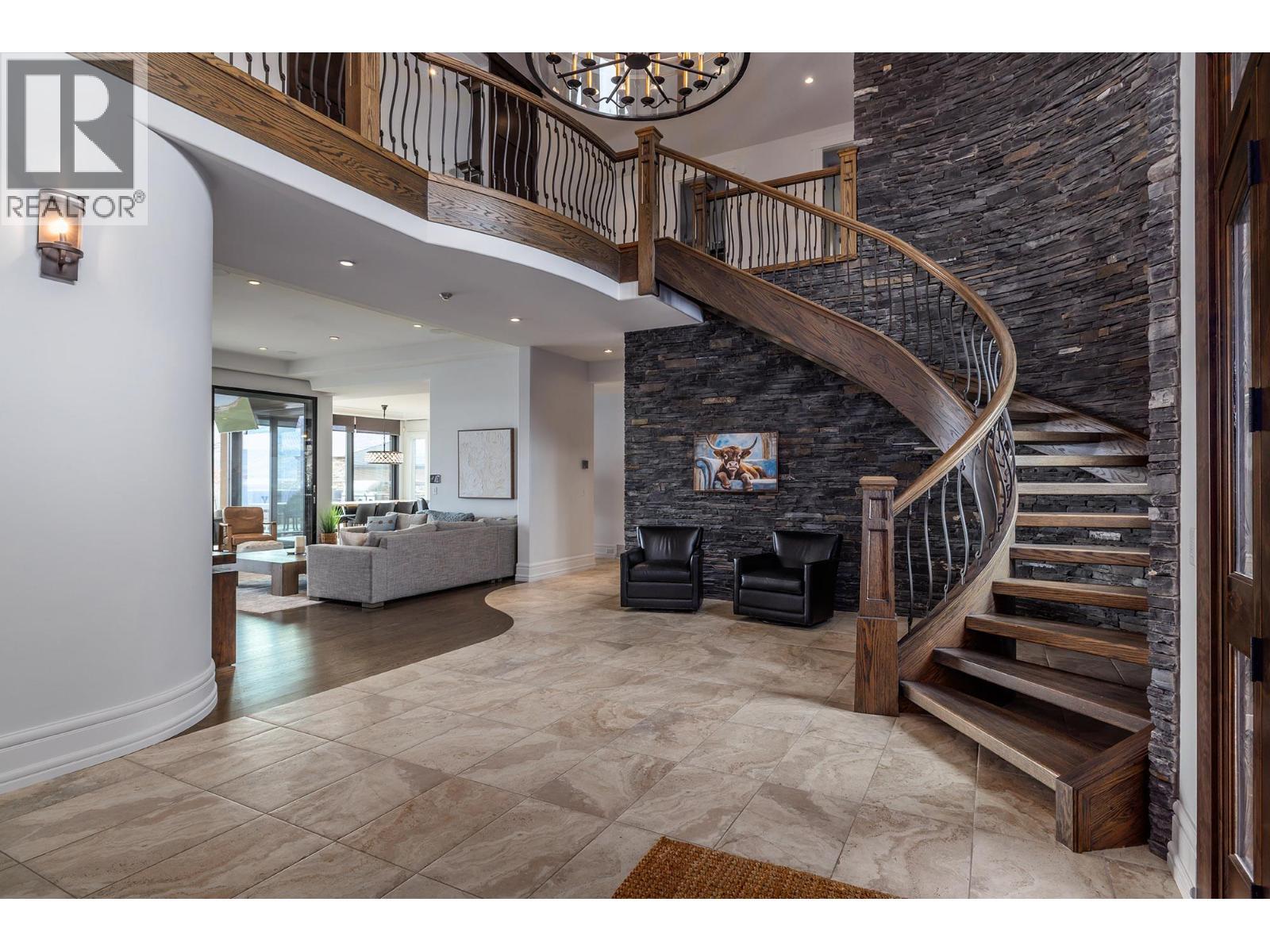 4165 Gellatly Road, West Kelowna, BC - Indoor Photo Showing Other Room