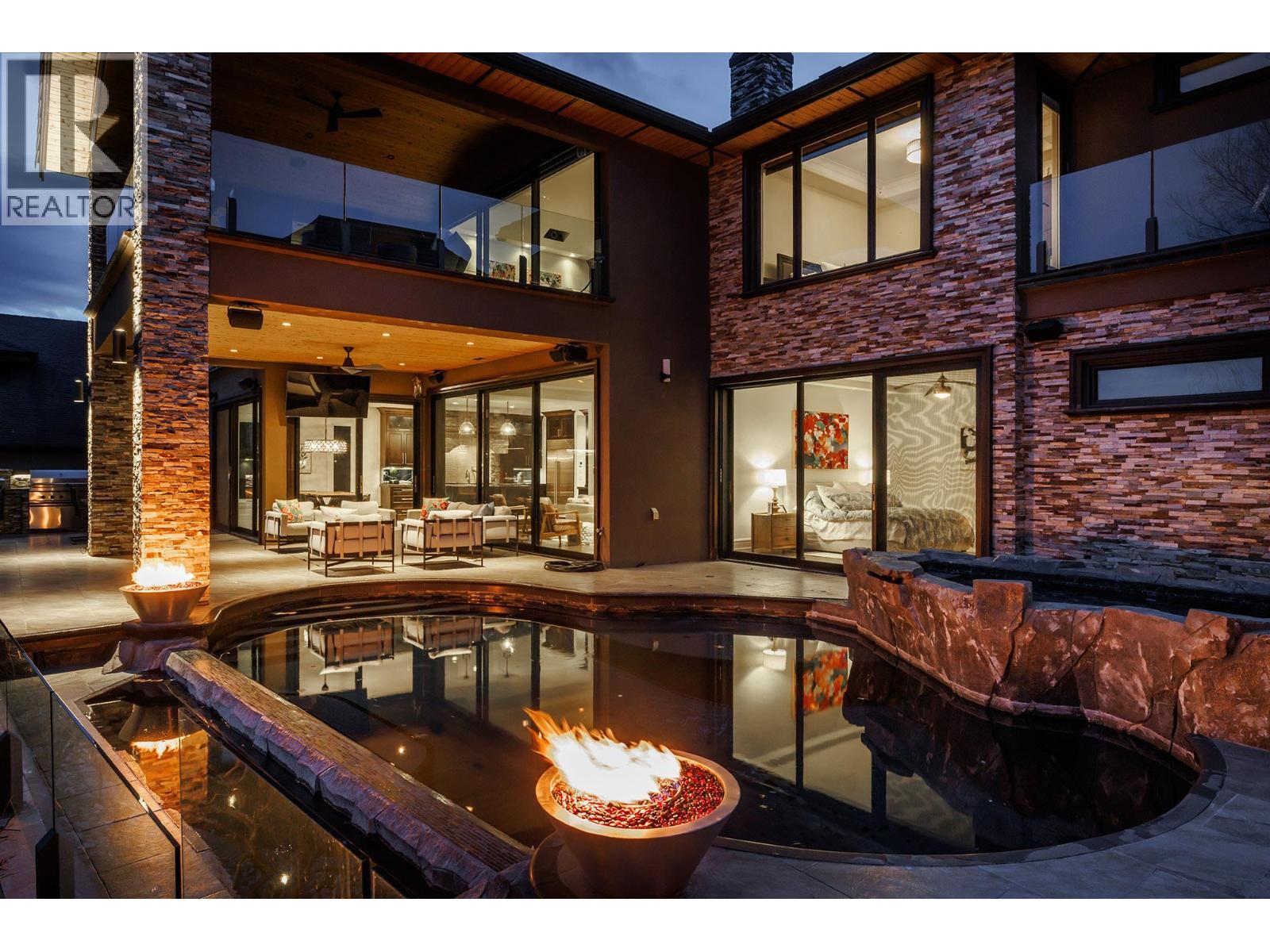 4165 Gellatly Road, West Kelowna, BC - Outdoor