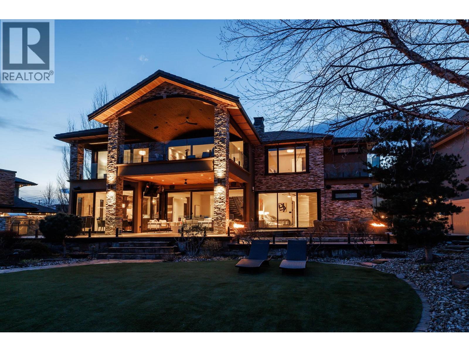 4165 Gellatly Road, West Kelowna, BC - Outdoor With Deck Patio Veranda