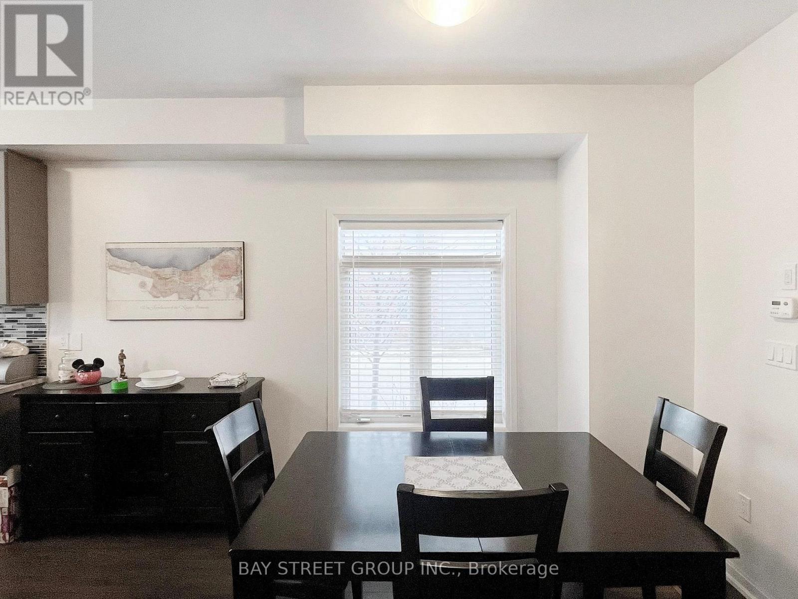 2 Longshore Way, Whitby, ON - Indoor