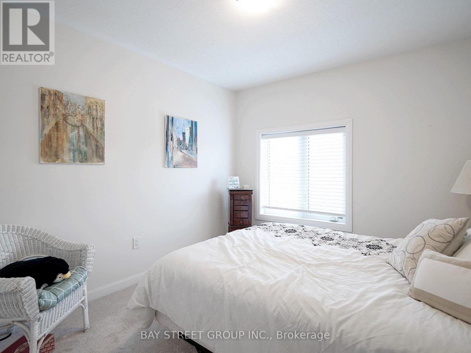 2 Longshore Way, Whitby, ON - Indoor Photo Showing Bedroom