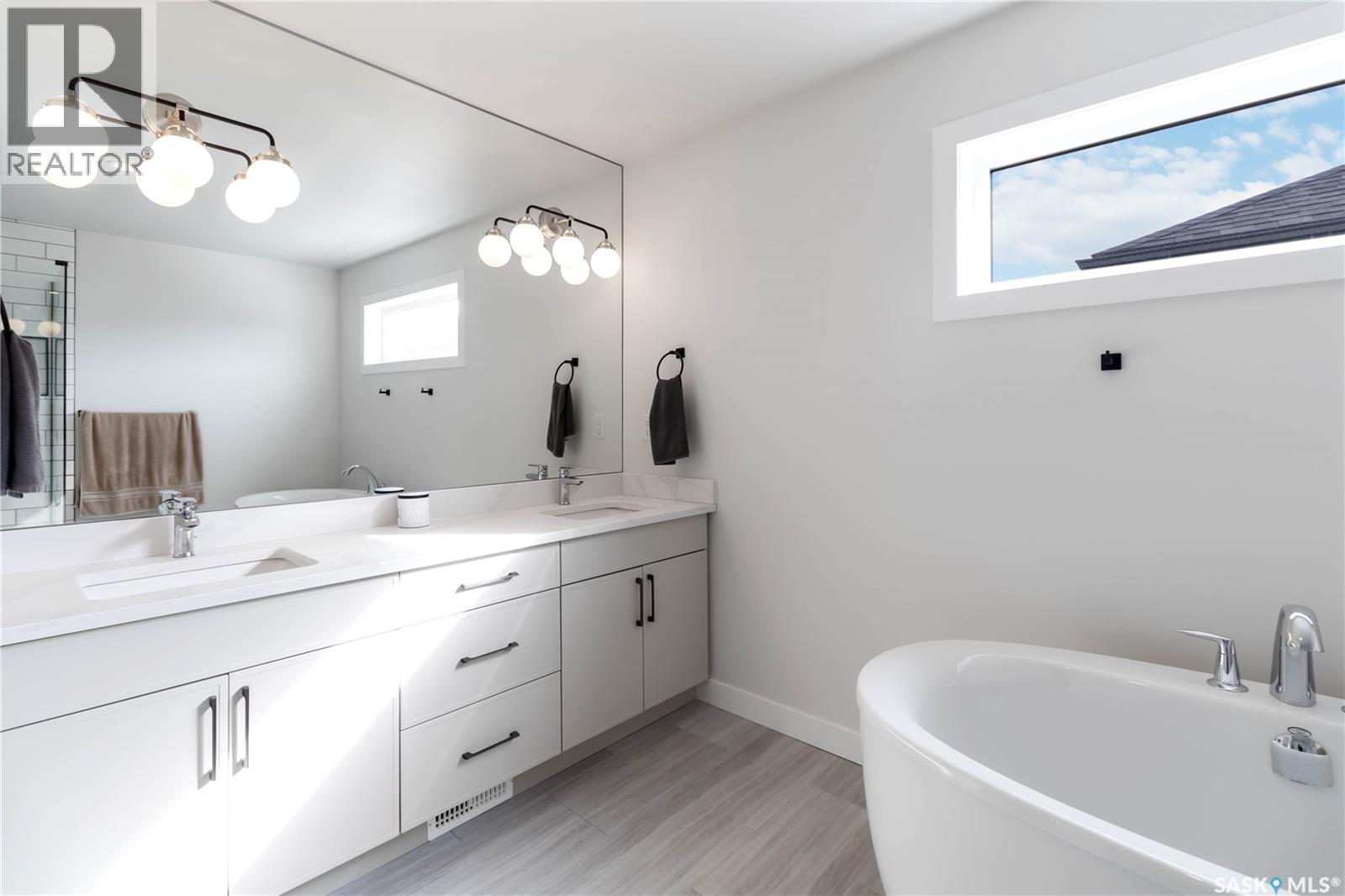 155 Keith Way, Saskatoon, SK