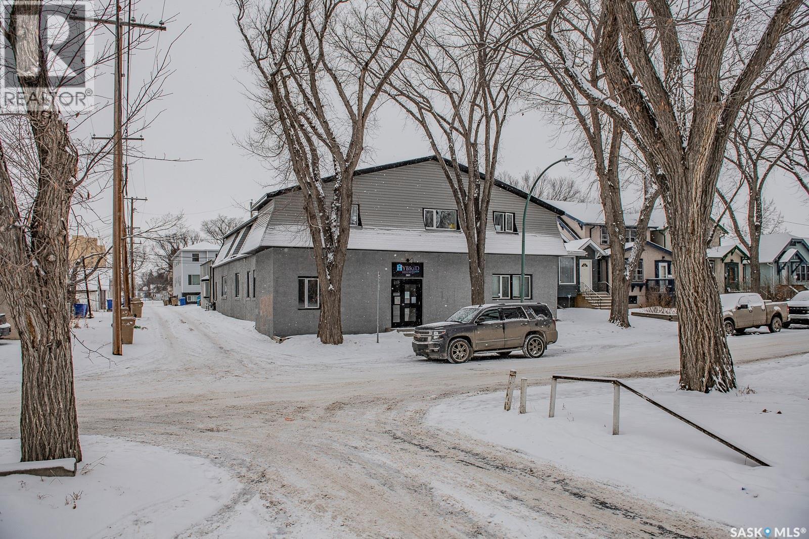 2023 Ottawa Street, Regina, SK - Outdoor