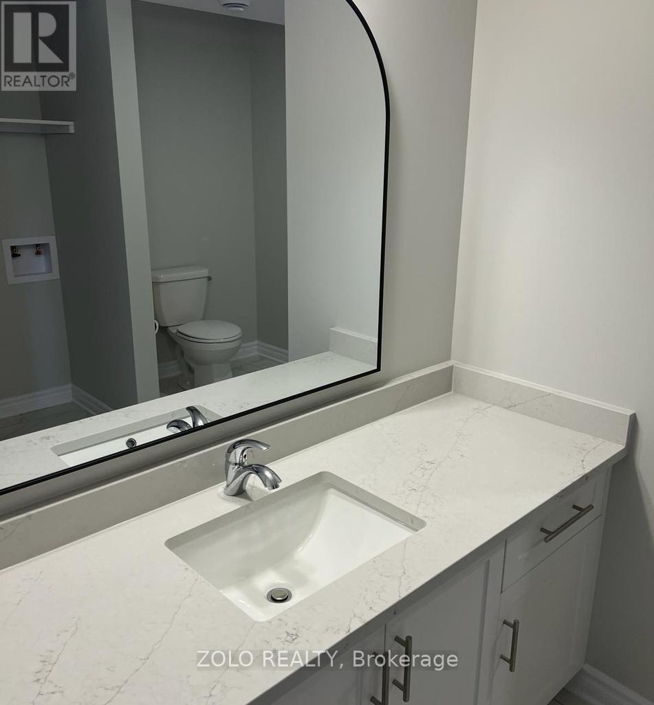 210 Ruby Drive, Cornwall, ON - Indoor Photo Showing Bathroom