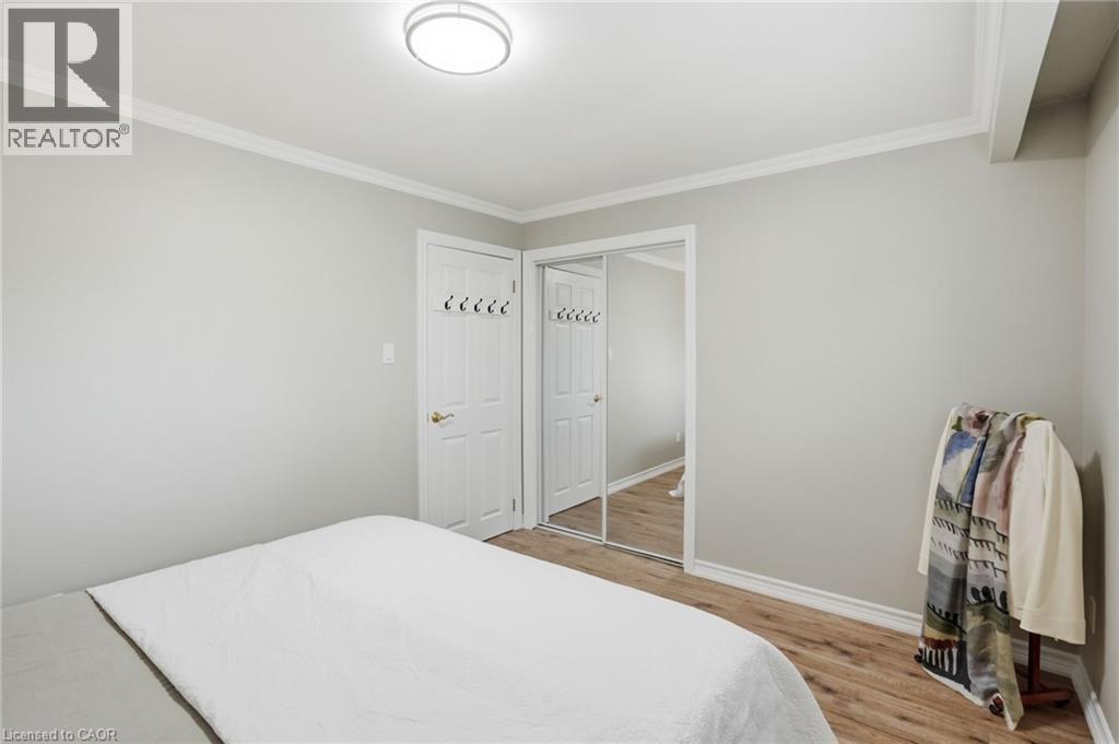 345 Erindale Drive, Burlington, ON