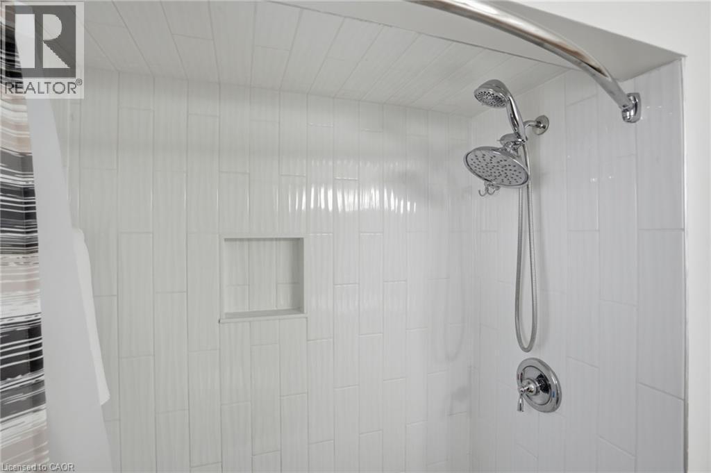 345 Erindale Drive, Burlington, ON