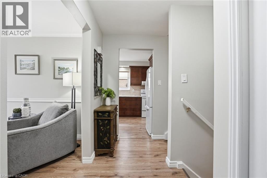 345 Erindale Drive, Burlington, ON