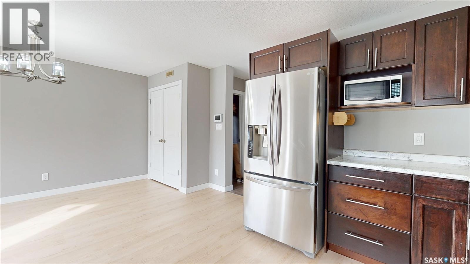 5128 Aerial Crescent, Regina, SK - Indoor Photo Showing Kitchen