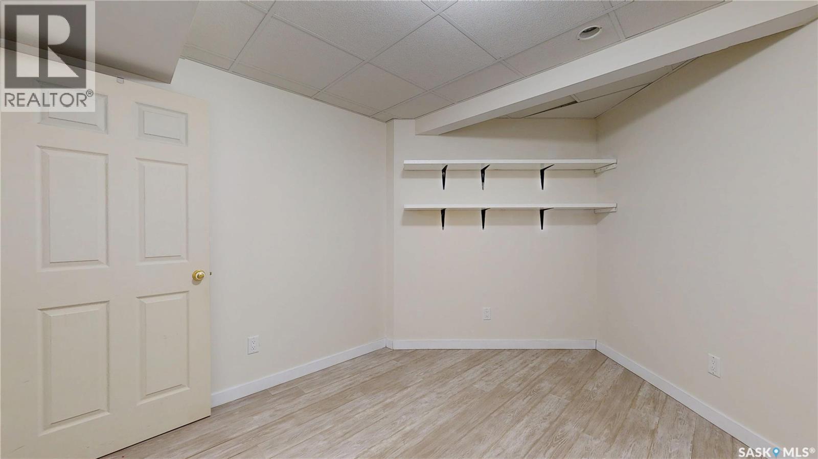 5128 Aerial Crescent, Regina, SK - Indoor