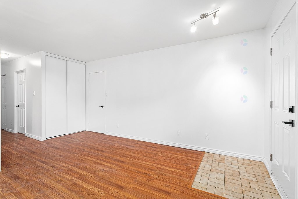 Living Room - B-220 Ch. Freeman, Gatineau (Hull), QC - Indoor Photo Showing Other Room