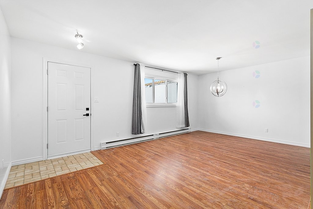 Living Room - B-220 Ch. Freeman, Gatineau (Hull), QC - Indoor Photo Showing Other Room