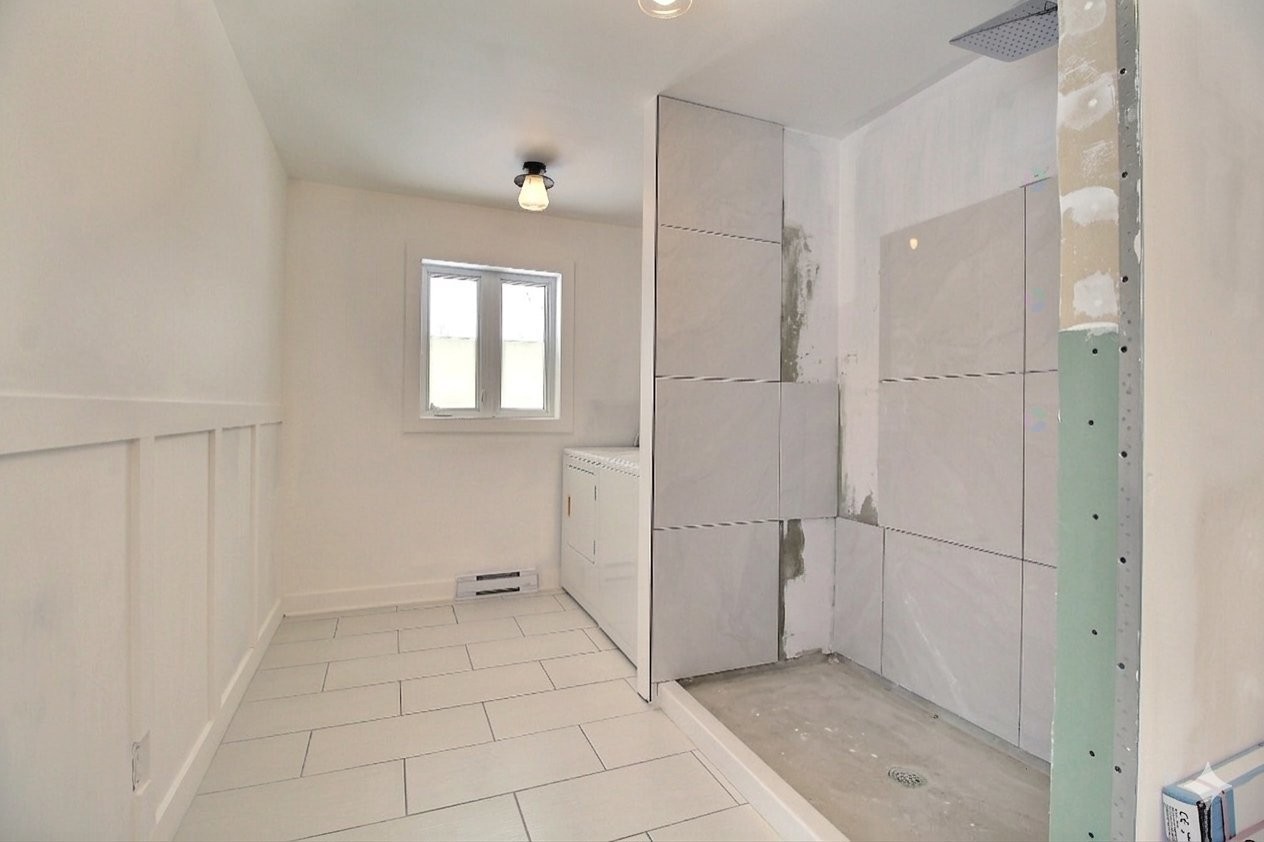 Salle de bains - 277 Route 111, Val-D'Or, QC - Indoor Photo Showing Other Room